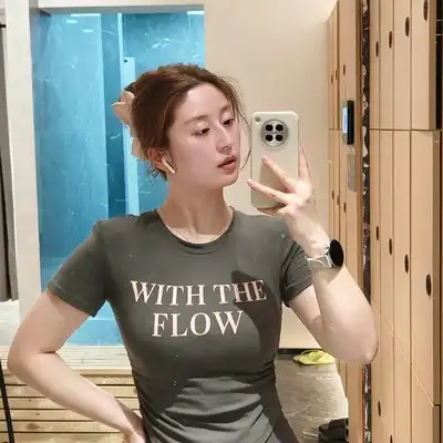 范巧梓